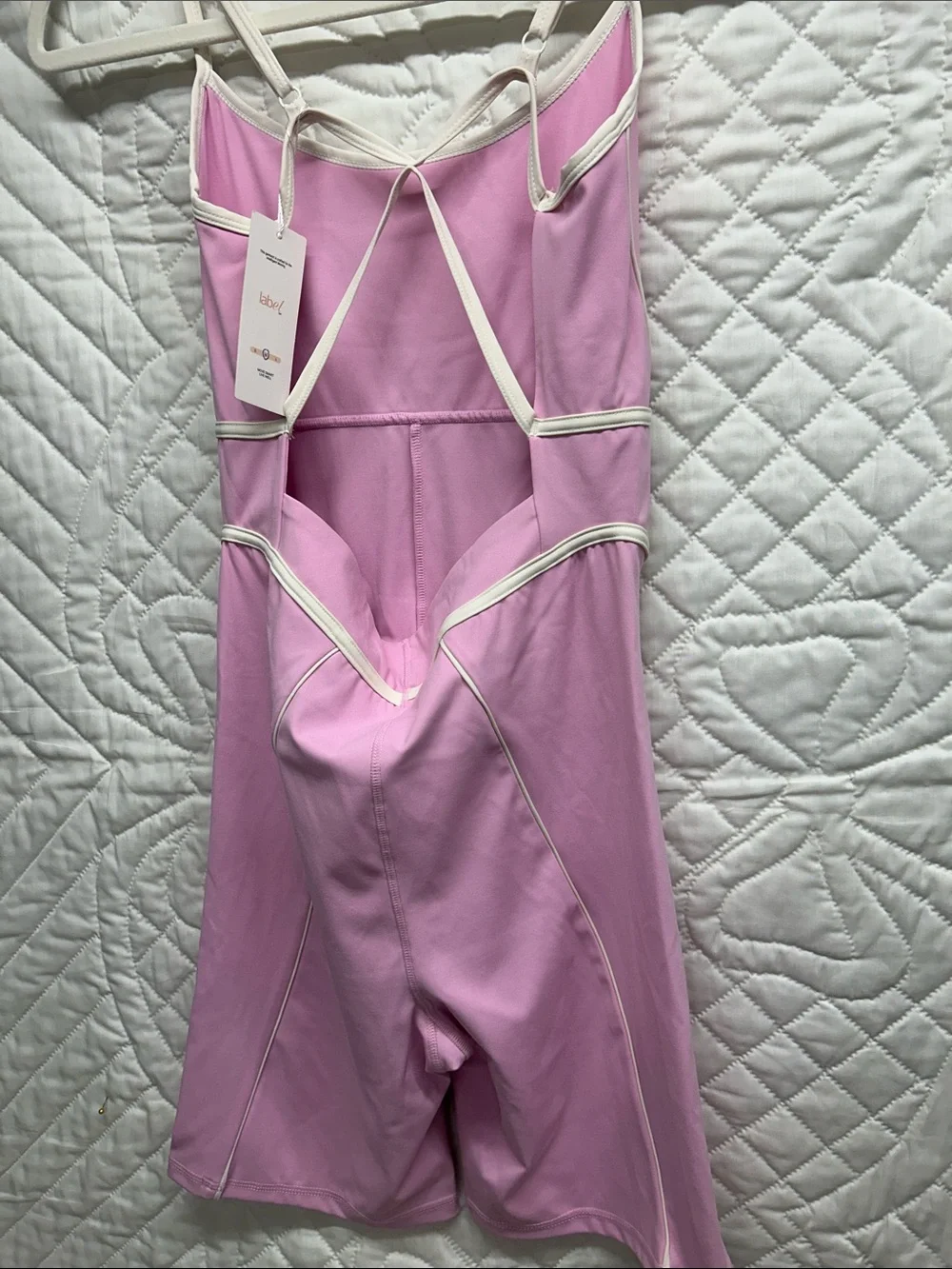 Labels lightweight pink